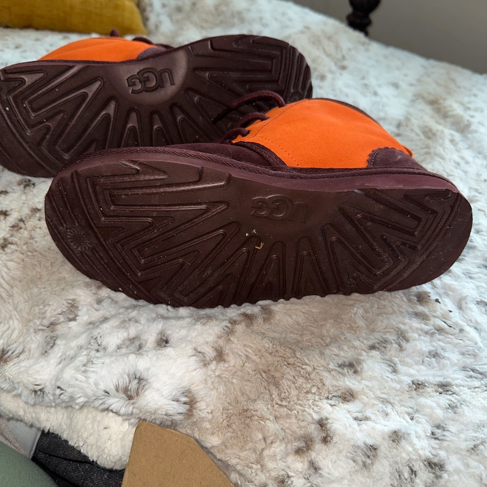 UGG X REESE’S BOOTS (limited edition) - Picture 10 of 12